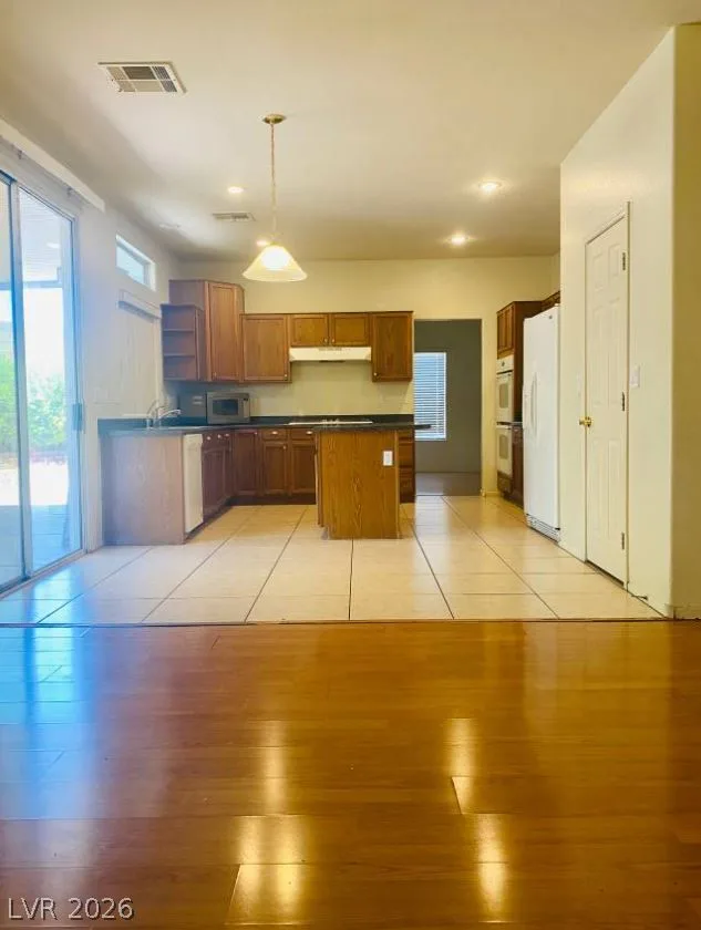 4235 Holleys Hill Street — photo 3