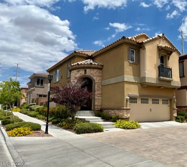 2312 Malaga Peak Street — photo 3