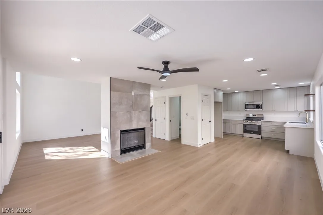 8372 Lexford Street — photo 4