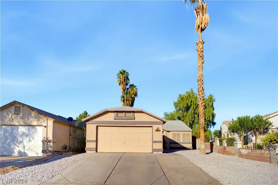 1821 South Christy Lane — photo 1