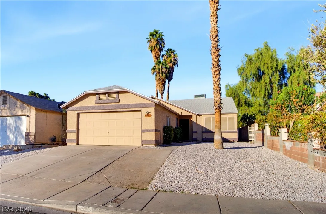1821 South Christy Lane — photo 2
