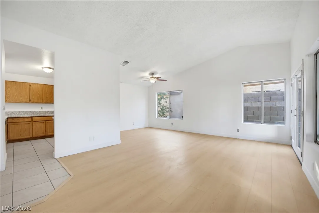 1821 South Christy Lane — photo 4