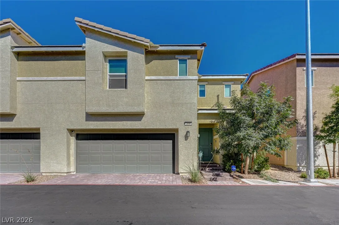 2890 Twilight Green Avenue — photo 1