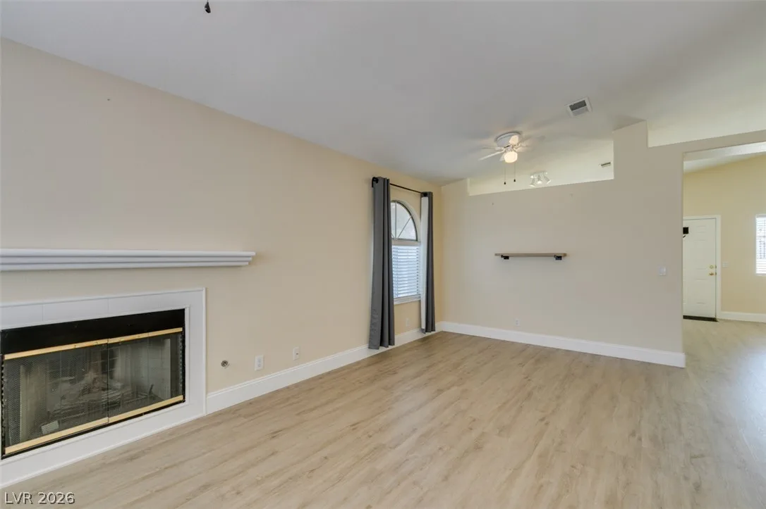 2325 Ramsgate Drive — photo 4
