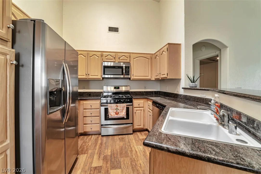 3320 South Fort Apache Road 216 — photo 3