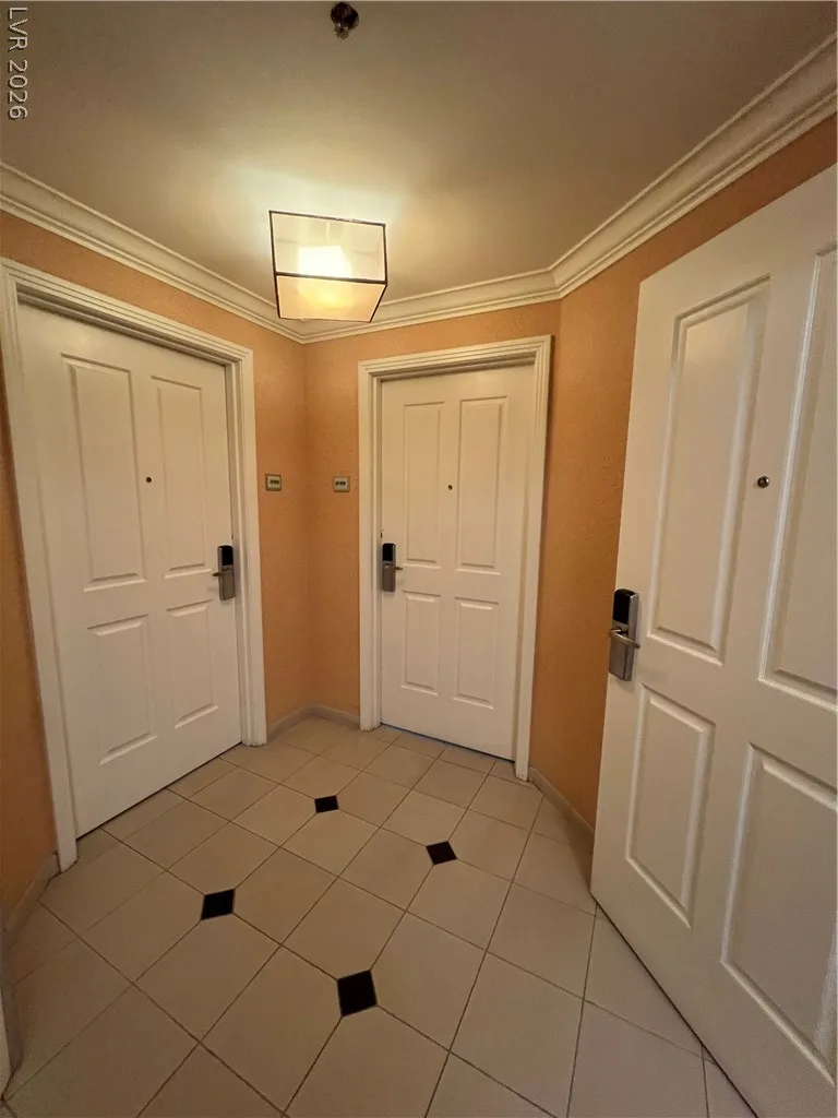 125 East Harmon Avenue 2918 — photo 4
