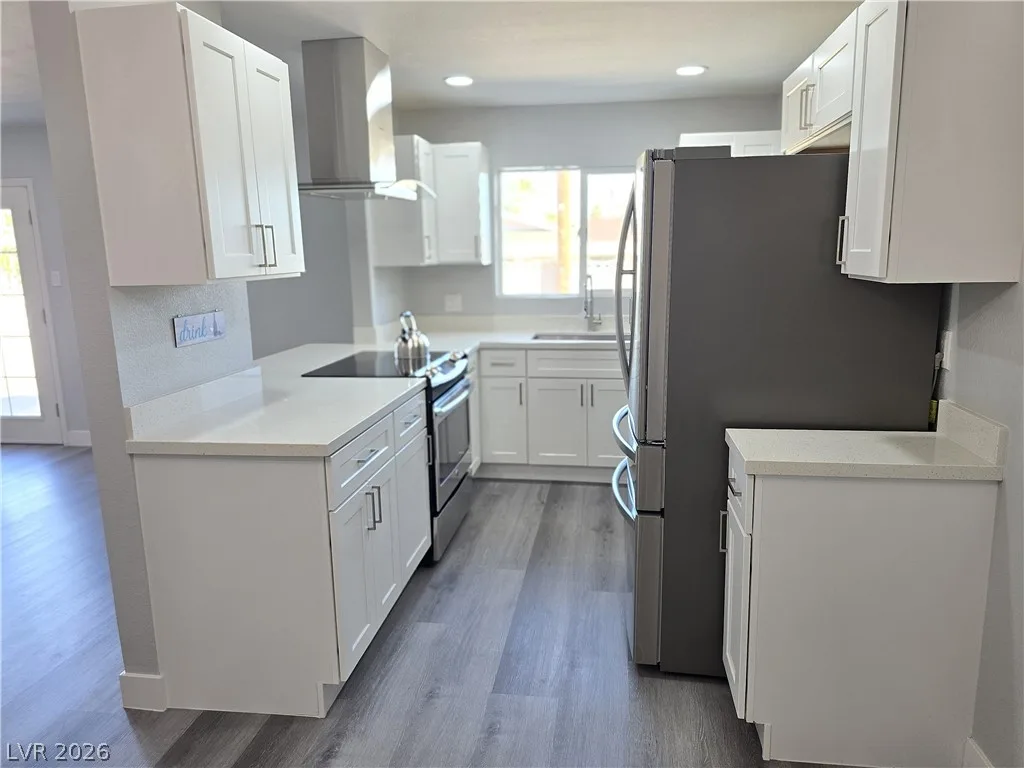 1600 Luning Drive — photo 2