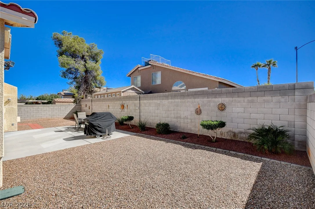 8963 Dove Cove Drive — photo 3