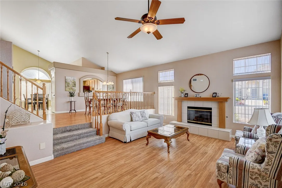 8963 Dove Cove Drive — photo 4