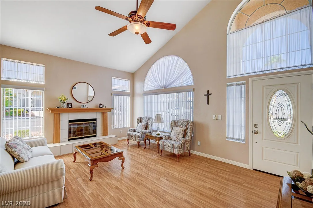 8963 Dove Cove Drive — photo 5