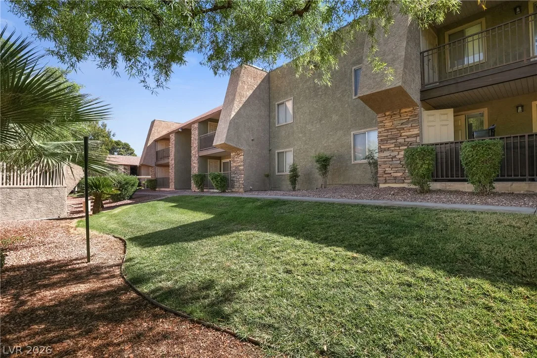5163 Indian River Drive 220 — photo 1