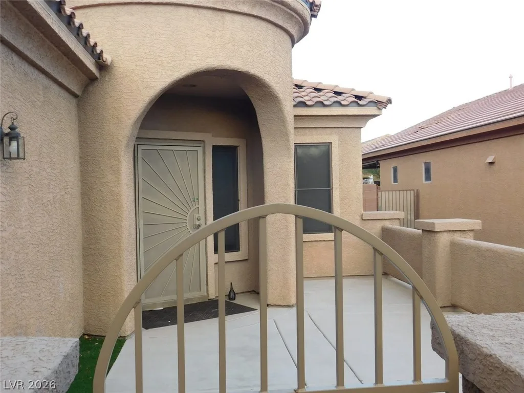 4012 Shetland Pony Street — photo 2
