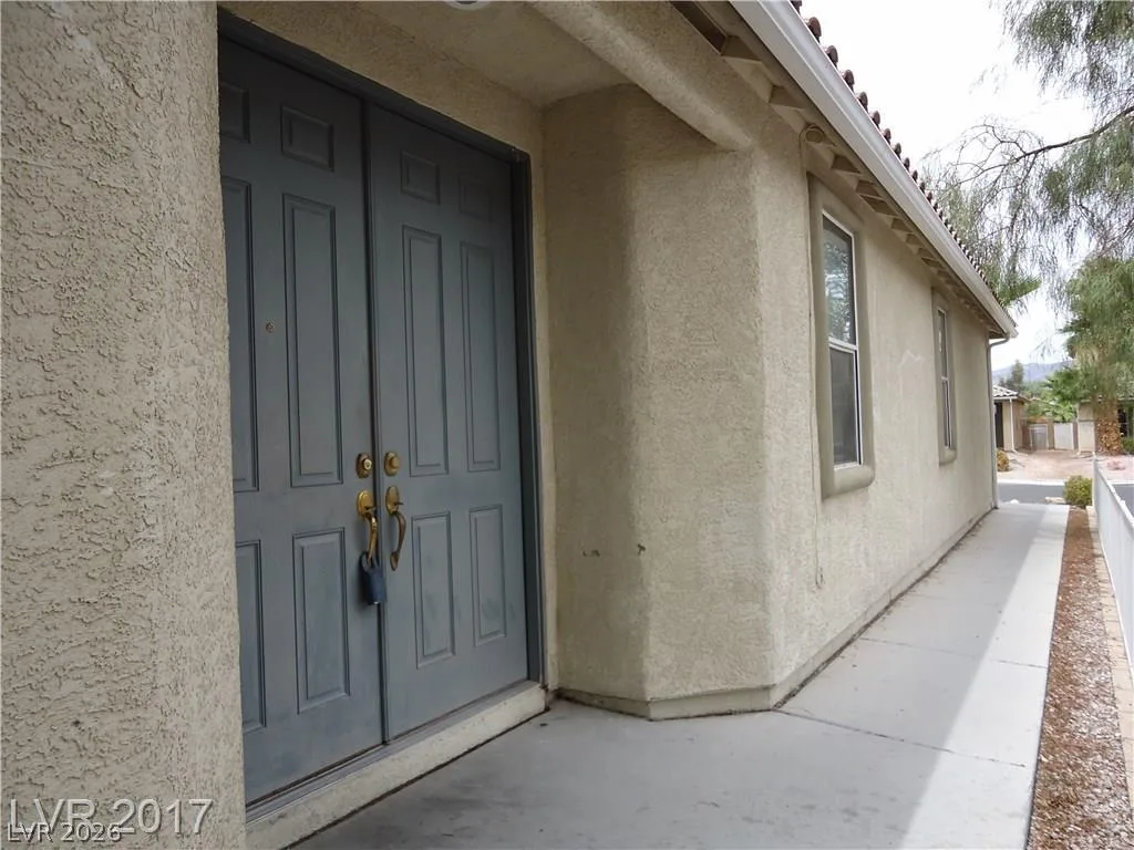3129 Hartley Cove Avenue — photo 4