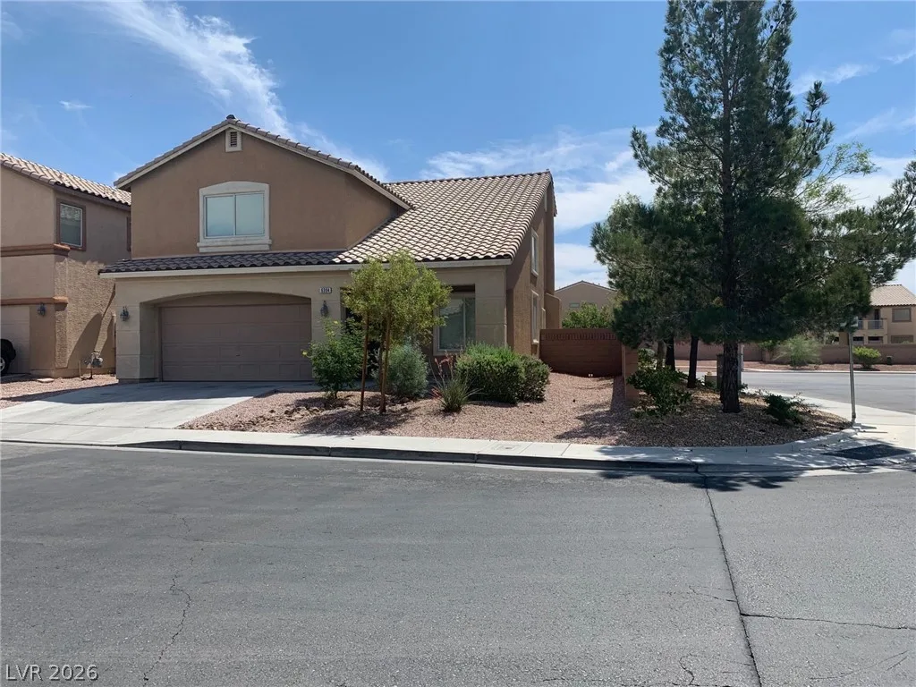 6304 Sereno Springs Street — photo 4