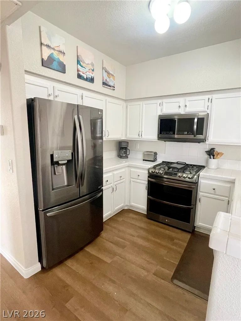 1505 Truett Street 202 — photo 5