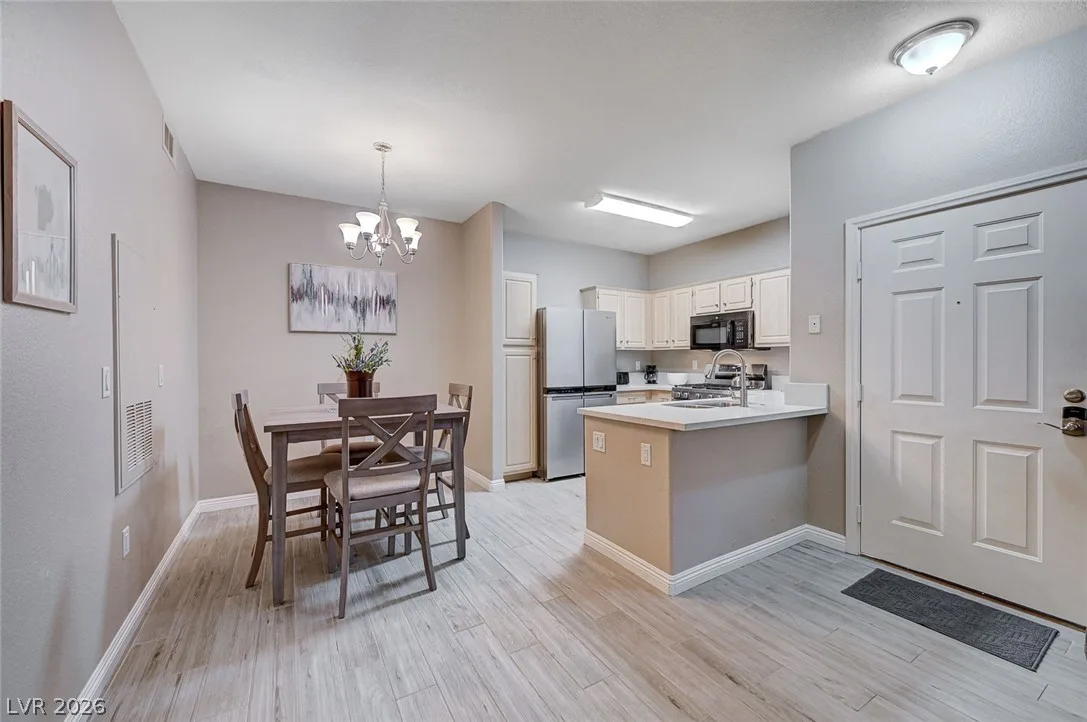 855 North Stephanie Street 1013 — photo 5