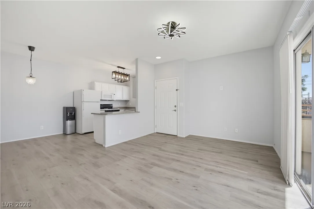 5655 East Sahara Avenue 2055 — photo 2