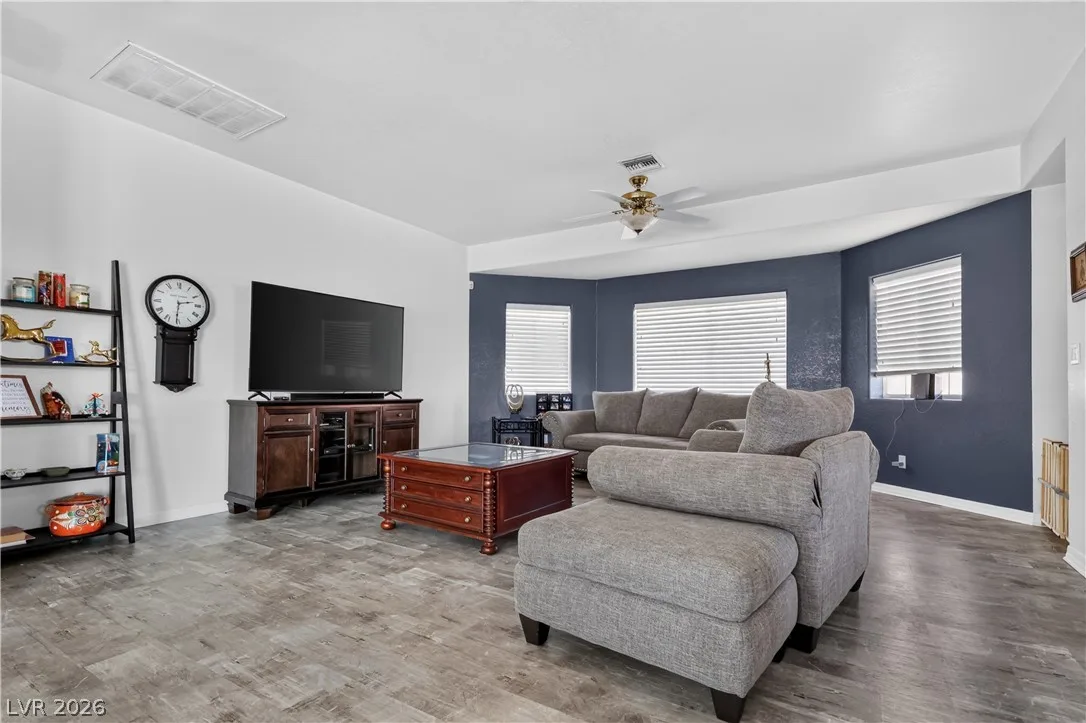 3670 Catalina Drive — photo 2