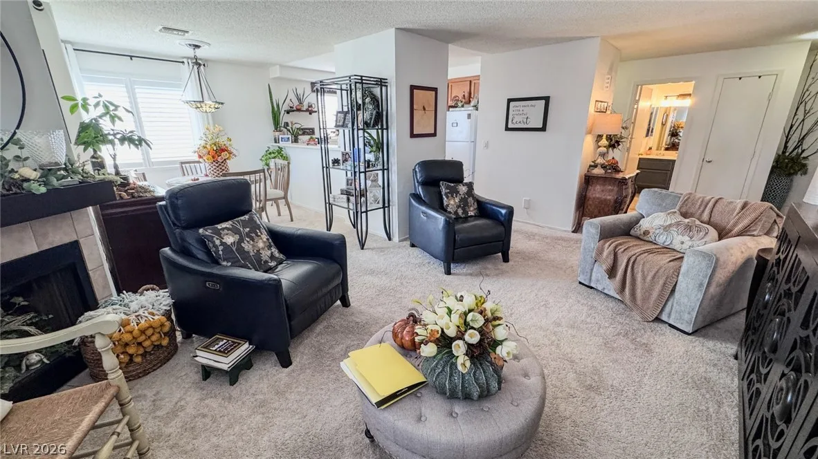 2241 Highpointe Drive 201 — photo 3