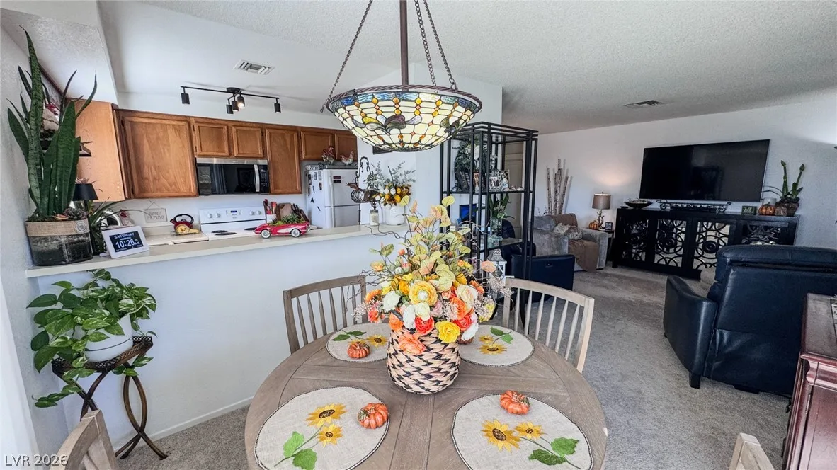 2241 Highpointe Drive 201 — photo 5
