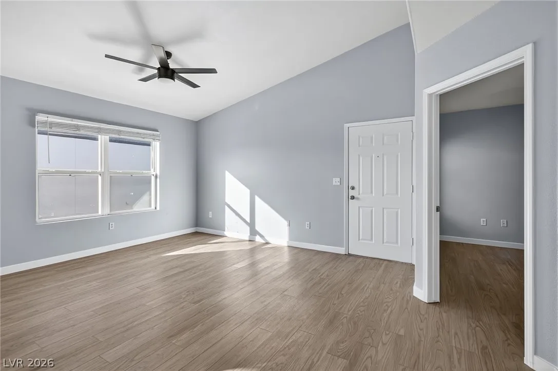 7255 West Sunset Road 2144 — photo 2