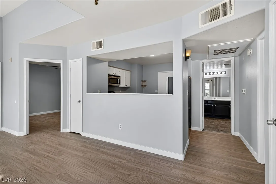 7255 West Sunset Road 2144 — photo 4