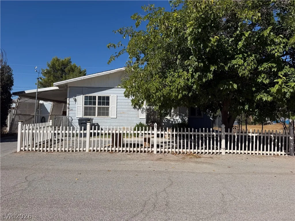 260 Ellendale Street — photo 1
