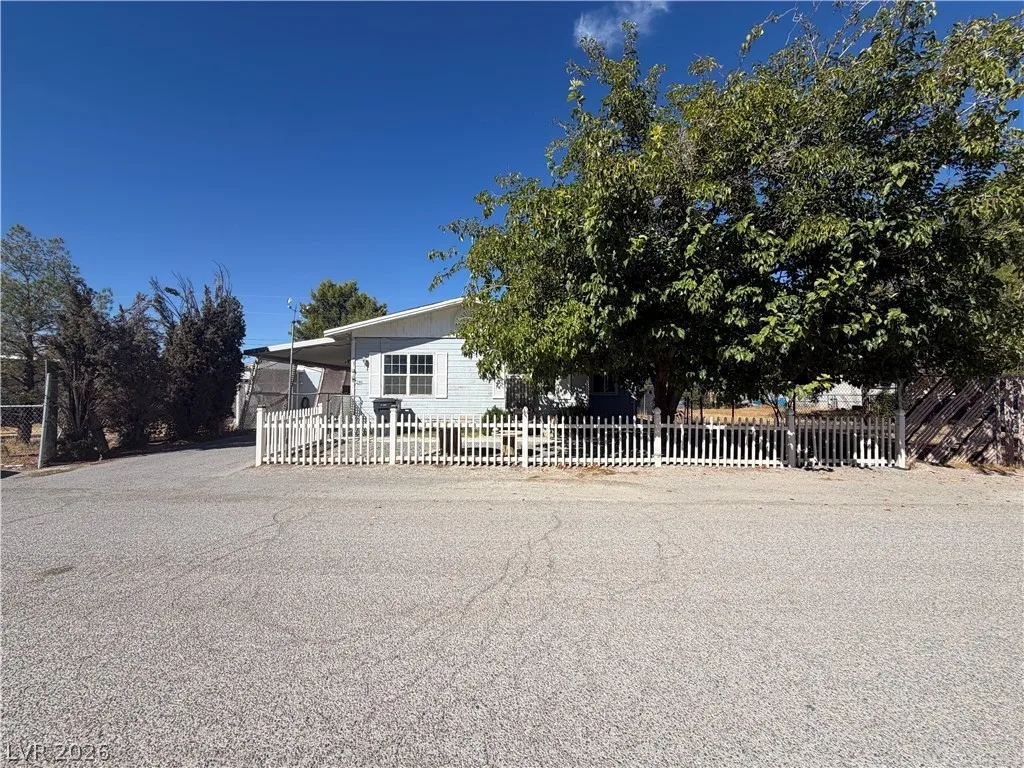 260 Ellendale Street — photo 2