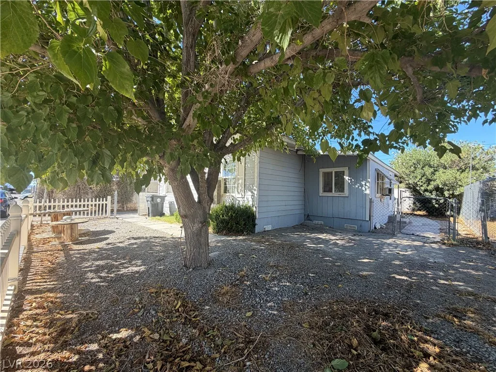 260 Ellendale Street — photo 3