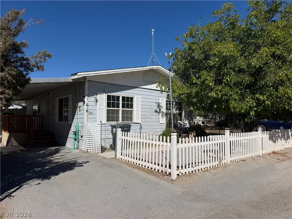 260 Ellendale Street — photo 4
