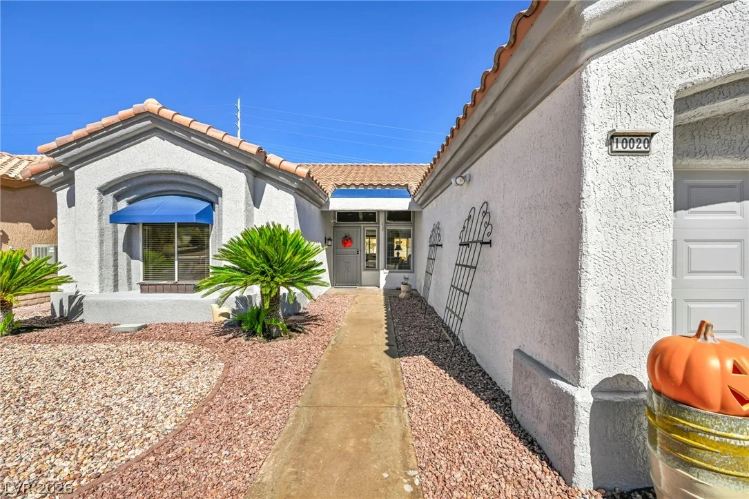 10020 Villa Ridge Drive — photo 2