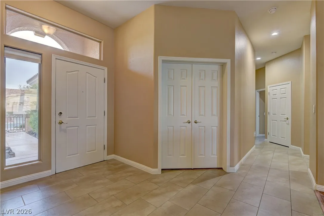 9812 Gerald Court — photo 5