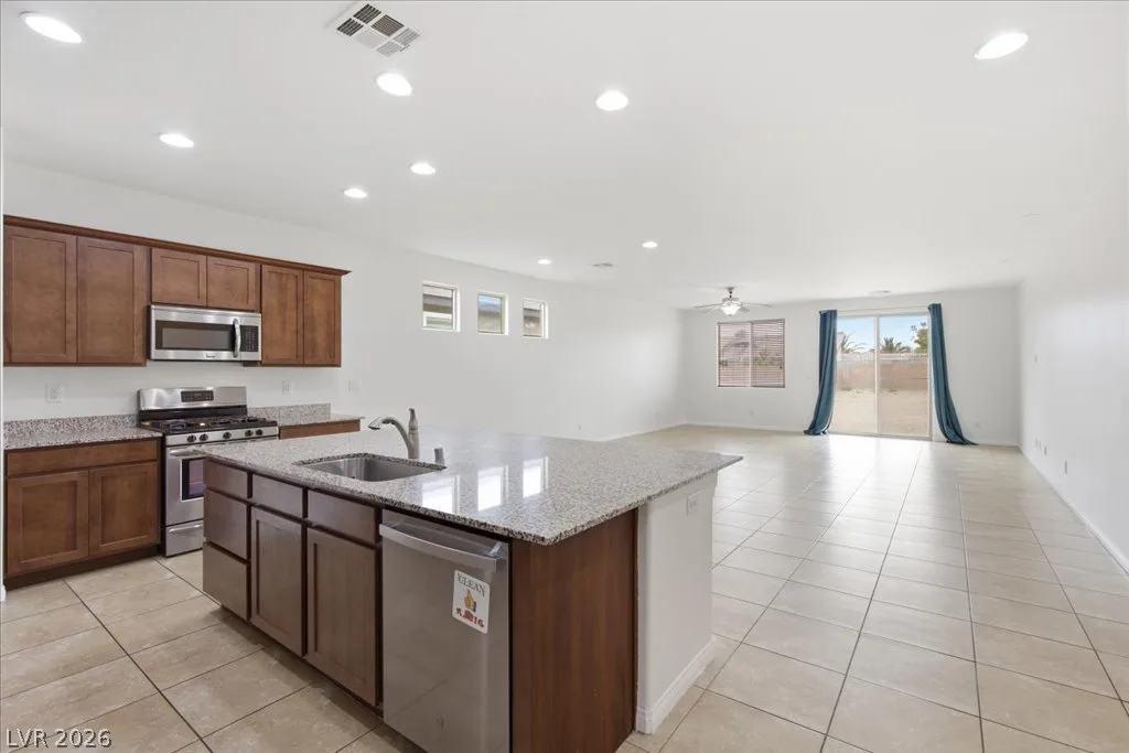 4744 High Anchor Street — photo 5