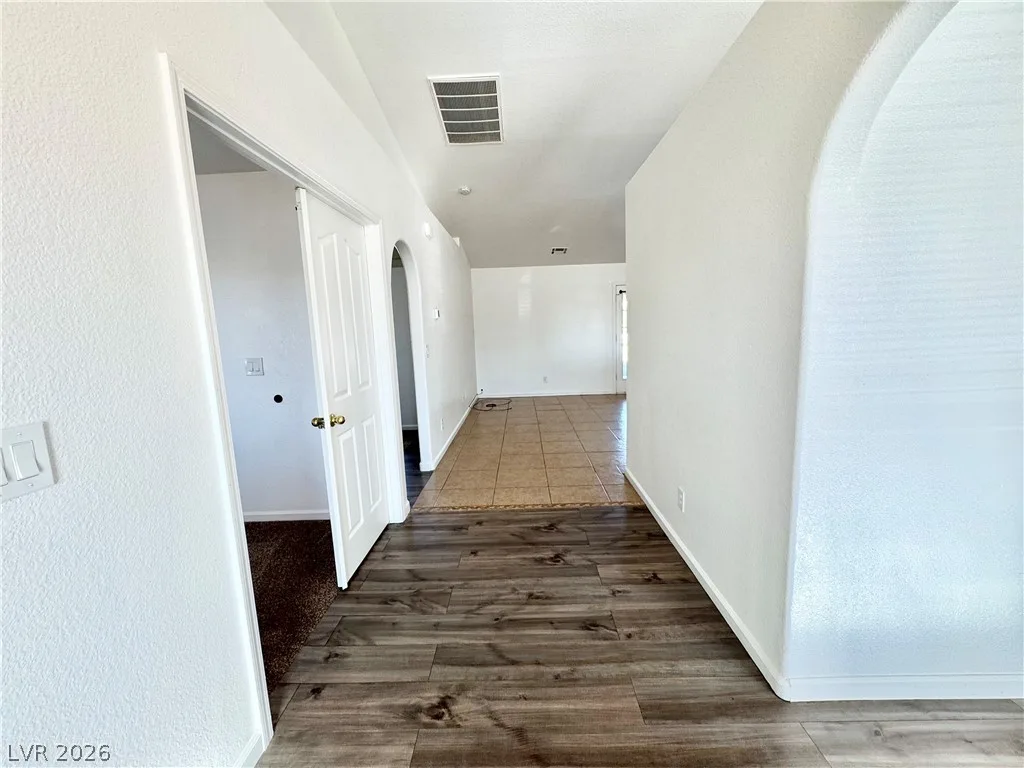 2041 Tiawah Avenue — photo 2