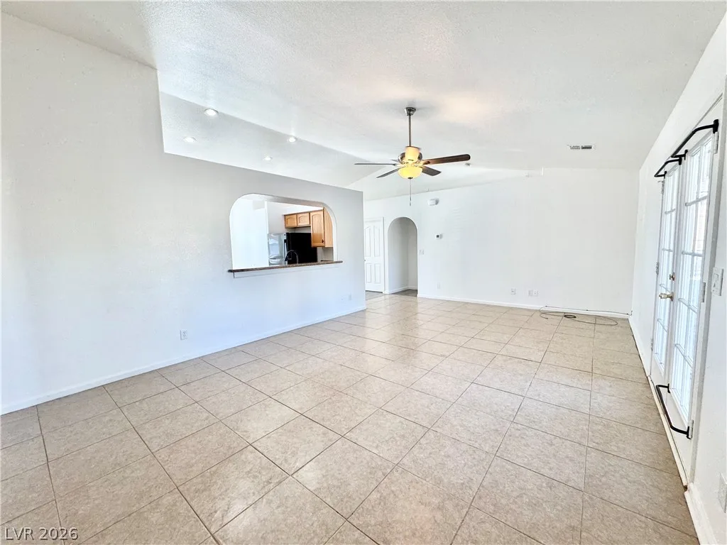 2041 Tiawah Avenue — photo 3