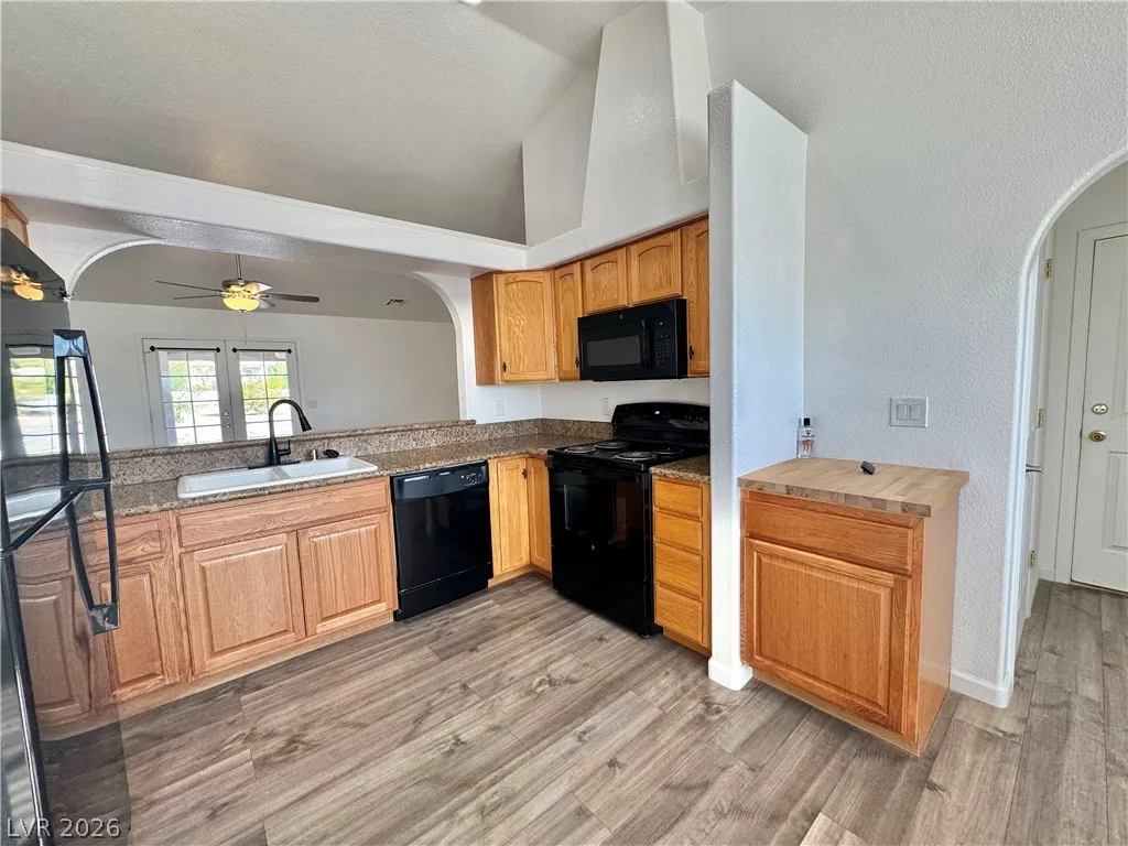 2041 Tiawah Avenue — photo 5