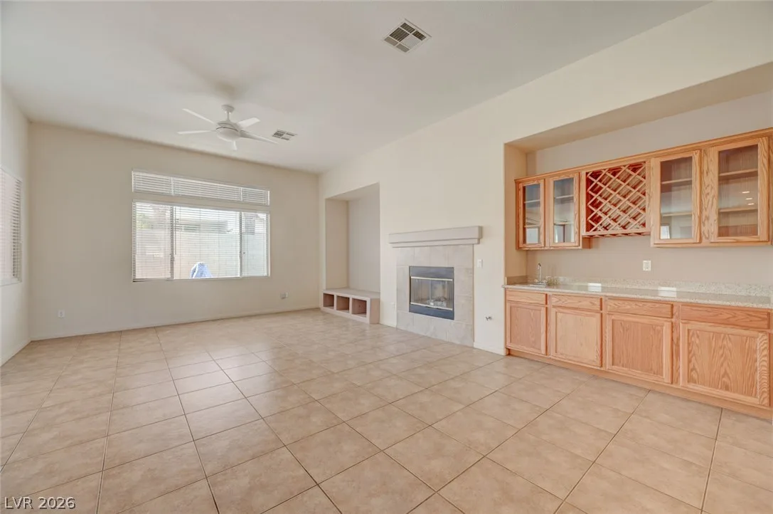 849 Ashford Way — photo 3