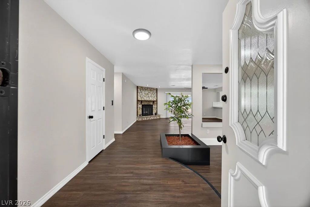 3189 Casanova Circle — photo 3