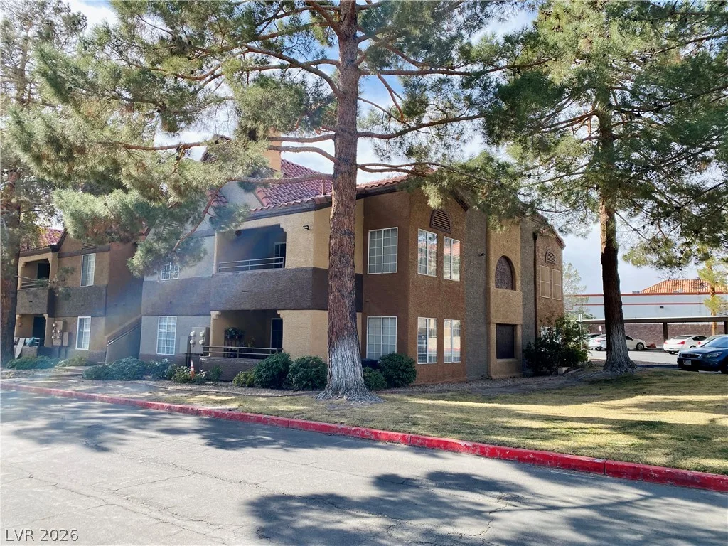 2200 South Fort Apache Road 1106 — photo 1