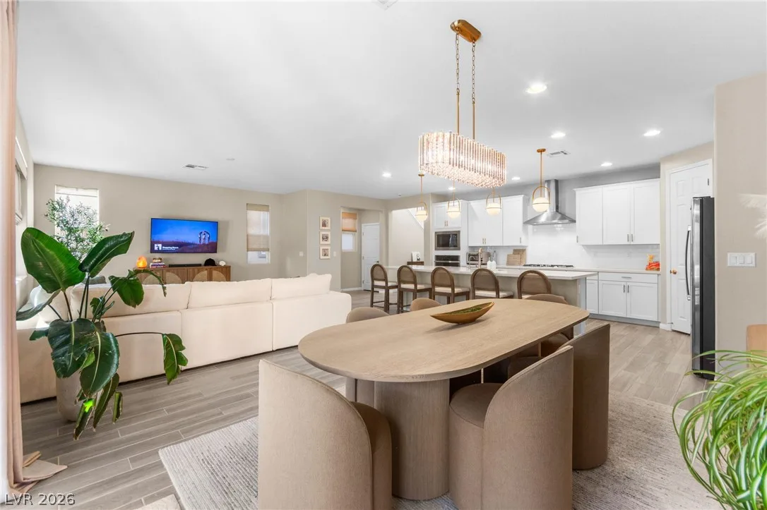 9881 West Meranto Avenue — photo 3
