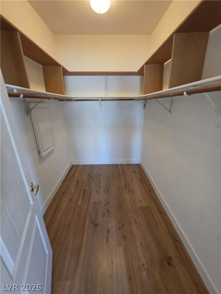 5720 Emerald View Street — photo 4