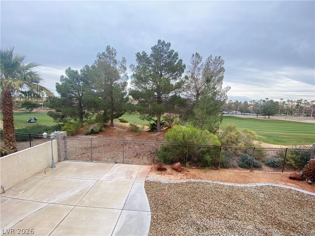 41 Chateau Whistler Court — photo 3