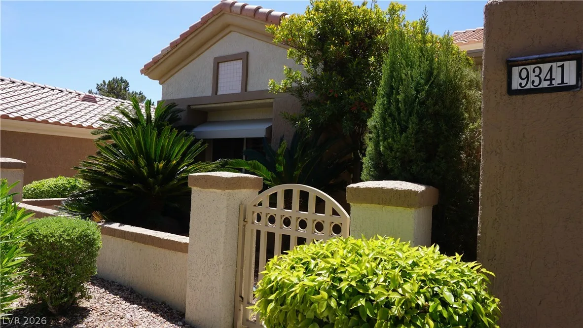 9341 Villa Ridge Drive — photo 3