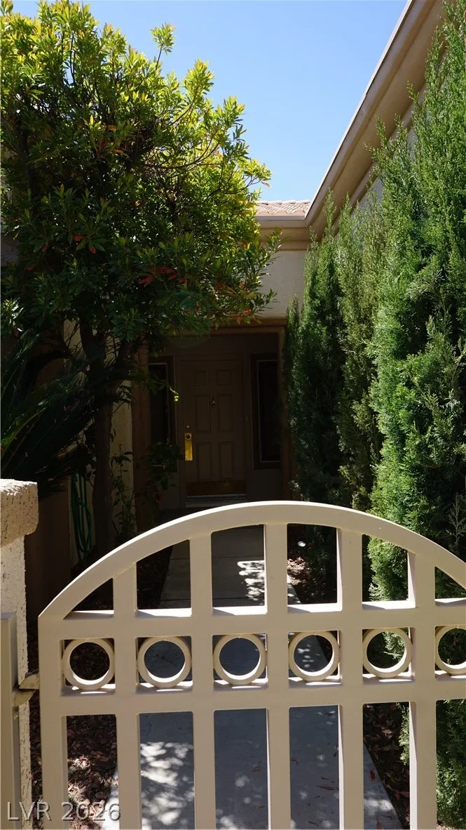 9341 Villa Ridge Drive — photo 5