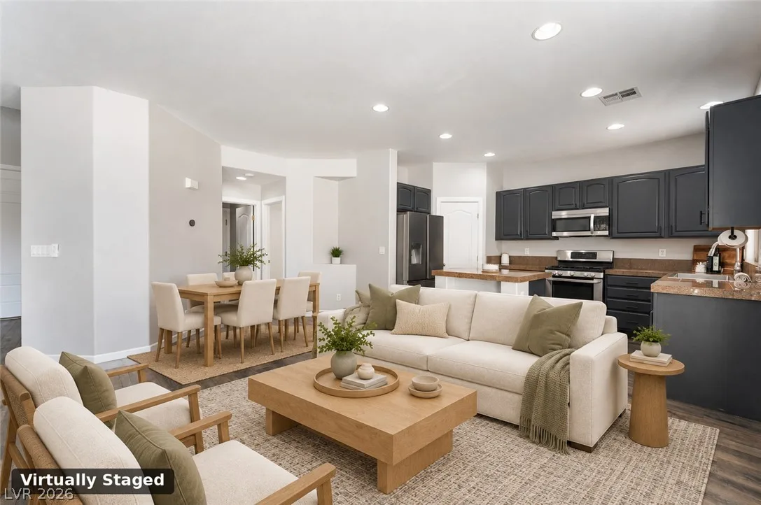 6527 Velvet Silk Street — photo 4