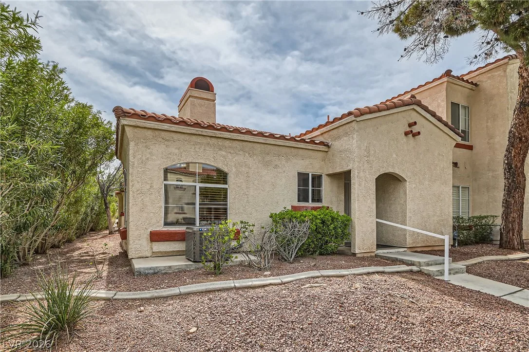 508 Indian Princess Drive 104 — photo 1