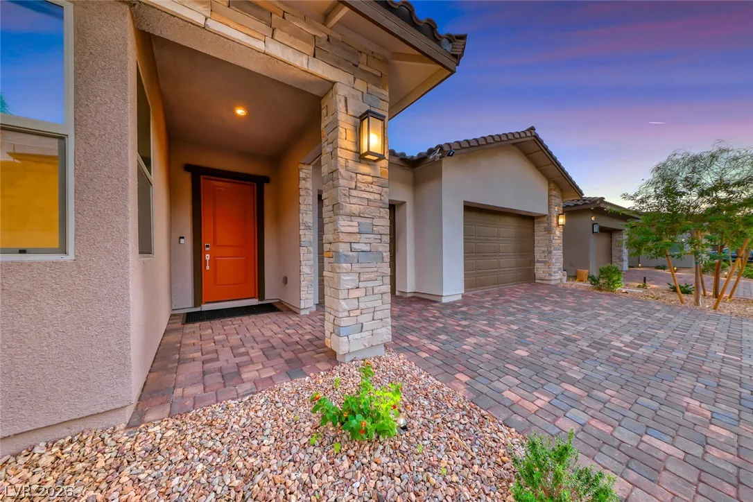 375 Portus Delphini Court — photo 5