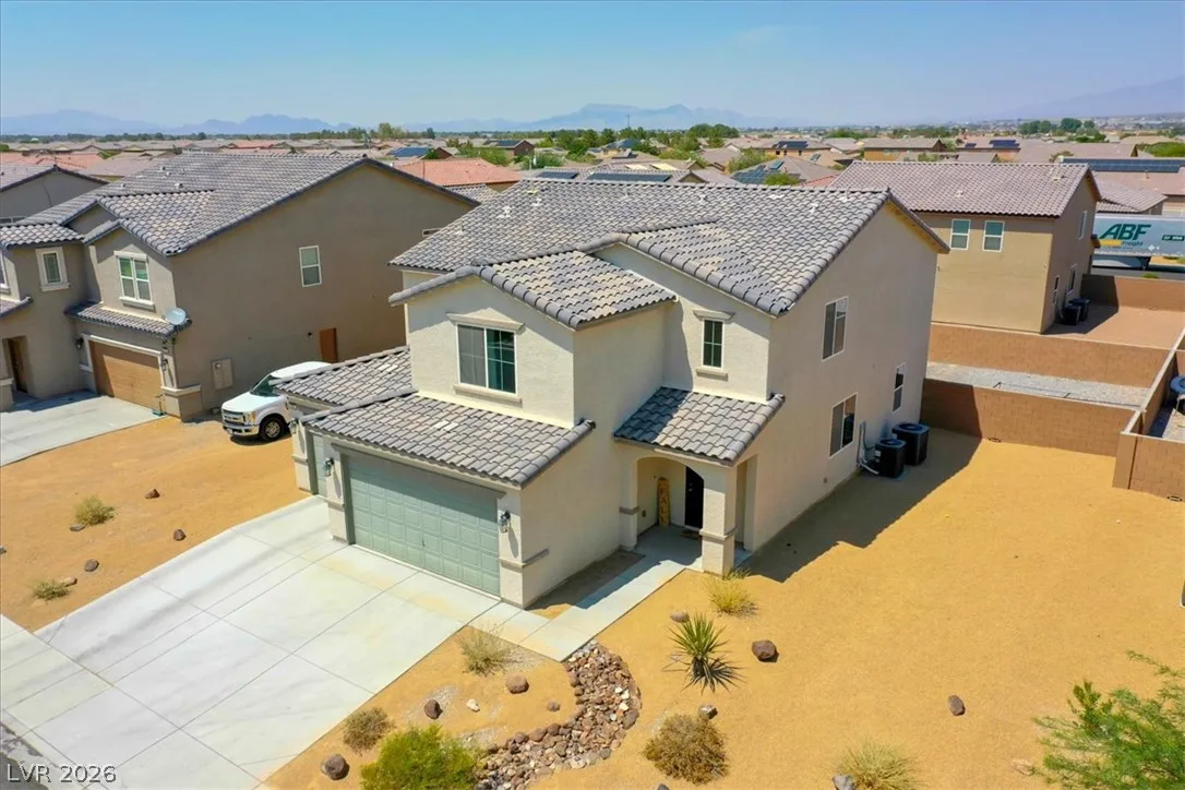 3942 East Teller Drive — photo 2