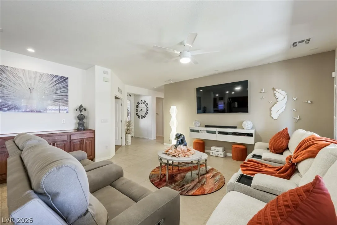5615 East Ailanto Avenue — photo 5