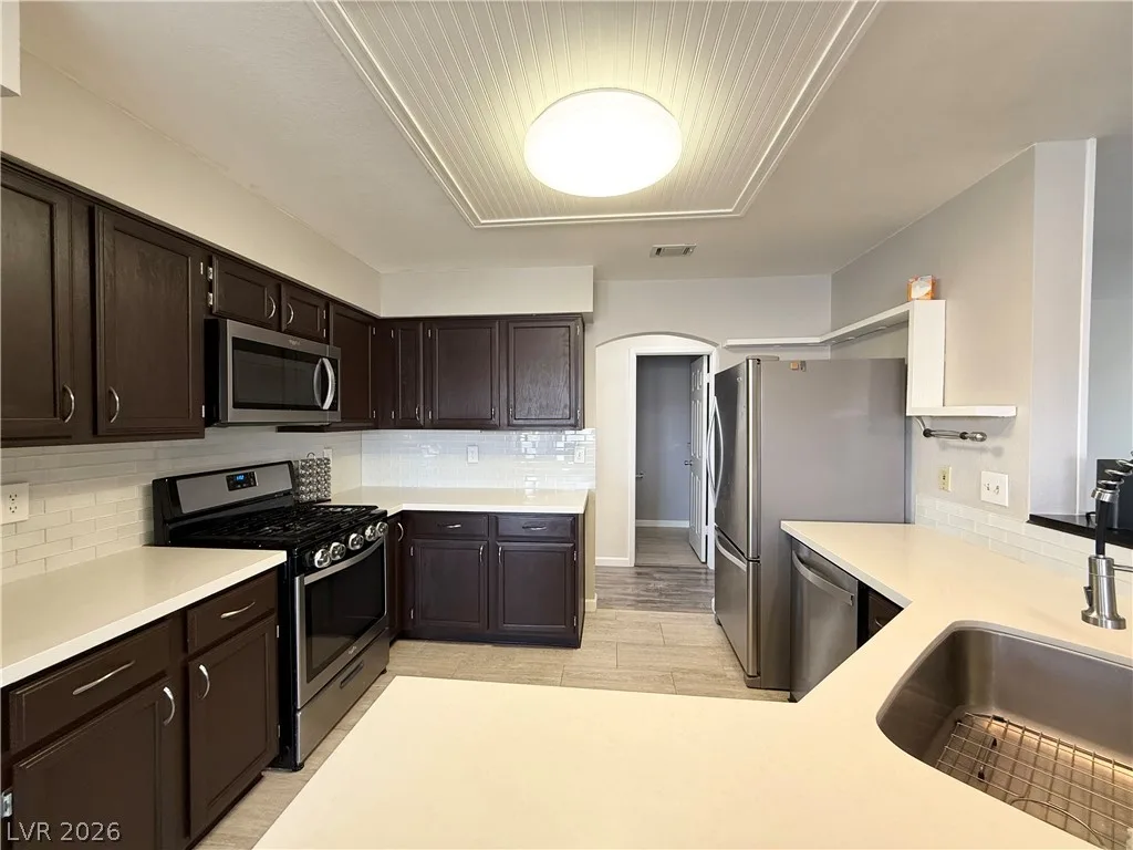 2154 Running River Road — photo 2